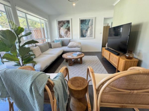 Hidden Retreat in Shoal Bay - Walk to Box Beach - Firepit